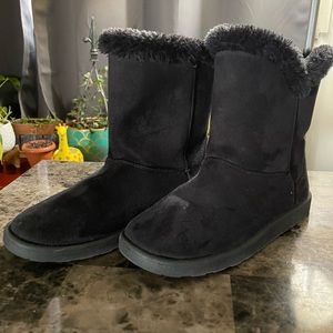 Black Joe Boxer faux suede fur lined boots Women’s size 8
